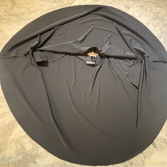 awesome pocket skater skirt 🖤 - Picture 2 of 4